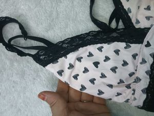 Heart Print 🇲🇾🆕Lace Trim Bralette