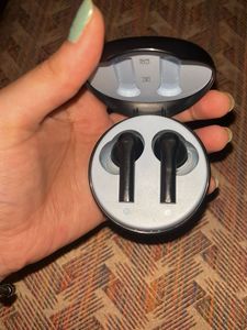 Mivi Earbuds