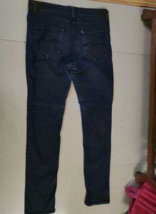 Classic Dark Wash Skinny Jeans
