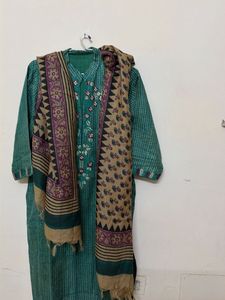 Green Embroidered Kurta