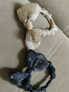 cute hair band pair 1