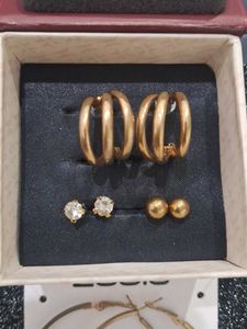 Zudio Earring Set