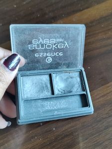 Grey Eyeshadow