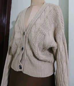 Cable Knit Cropped Cardigan