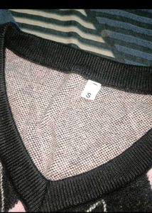 v neck half sweater