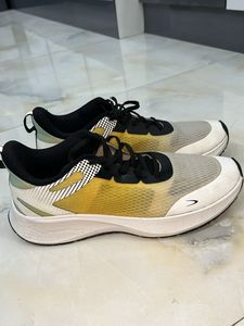 Stylish DUKE Running Shoes for men’s