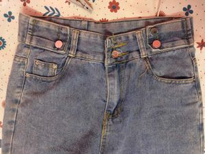 Straight Fit Jeans ( non stretchable)