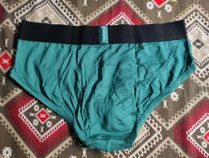 (New unused)Cresmo Men's Green Briefs
