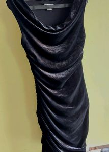 Velvet Bodycon Midi Dress