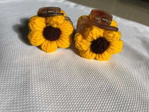 Flower Claw Hair Clip