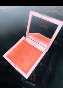 Kylie Cosmetics Highlighter Palette