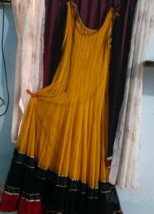 Elegant Ethnic Anarkali