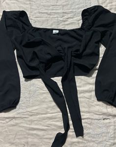 Chic Black Tie Front Crop Top