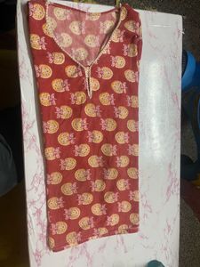 Women's Red Printed Kurta