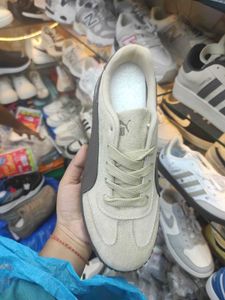 Puma Casual Sneakers🎀