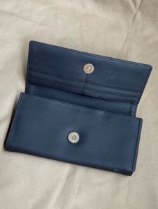 Stylish Black Crocodile Embossed Wallet