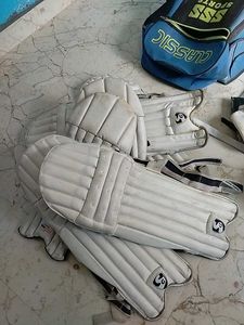 SG Cricket Kit Without Batt