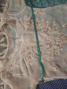 White Lucknowi Chikankari Kurti Price Drop 🥳 Just