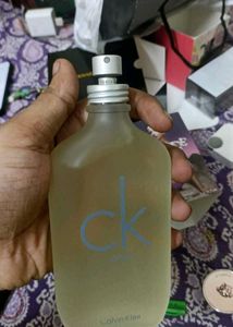 Calvin Klein CK One Eau de Toilette 200ml
