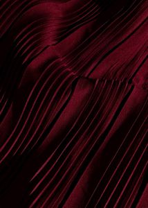 Elegant Pleated Midi Skirt