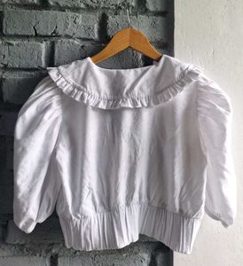 Korean style  White Ruffle Blouse