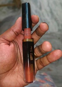 Faces Canada Comfy Matte Lipstick
