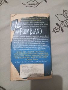 Nelson DeMille Plum Island Paperback