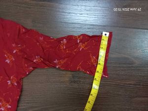 Chic Red Floral Print Kurta Top