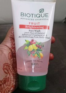 Biotique Fruit Brightening Face Wash