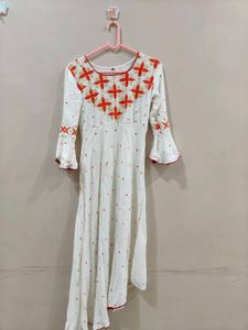 Beautiful Anarkali Kurti With Bandhani Dupatta