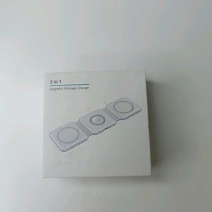 3 in 1 Magnetic Wireless Charger White