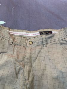 Checkered Casual Pants