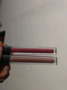 Huda Beauty Liquid Matte Lipsticks (2 Shades)