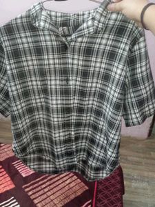 Classic Black &amp; White Plaid Shirt