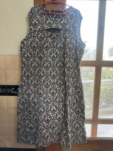 Printed Sleeveless Dress