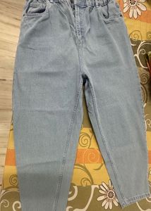 Light Wash Baggy Jeans