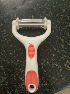 Multi-purpose Swivel Peeler