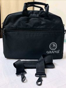 🆕 Black Laptop Bag