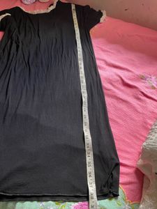 Comfortable Black Nightgown with Lace Trim
