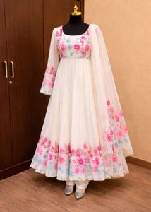 White Heavy Flare Floral Anarkali Set💖✨