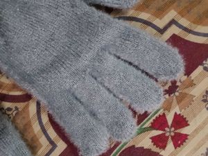 Cozy Grey Knit Gloves❤️