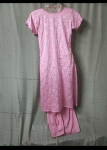 Beautiful Pink Embroidered Kurta Set