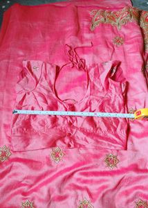 Festive Saree With Blouse New
