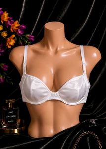 🇳🇿💫🎀Classic White Satin Bra