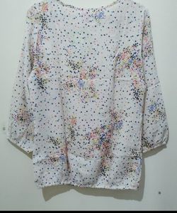 The Gud Look Beige top blouse