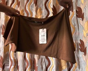Cute Brown Crop Top with Extended Sleeves