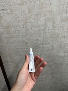 Brand New Eyelashes With Glue