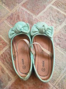 Cute Mint Green Bow Ballet Flats - Size 28