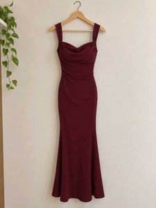 Elegant Maroon Ruched Mermaid Dress