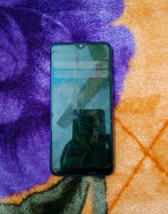 It's Verry Good Conditioned Realme 3 Pro.